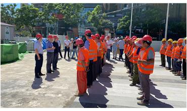 致敬！烈日下的綠地守護(hù)者